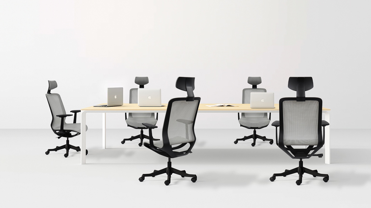 Lãnh Đạo Ngành Công Nghệ Nói Về Tầm Quan Trọng Của Ghế Công Thái Học Trong Hybrid Work